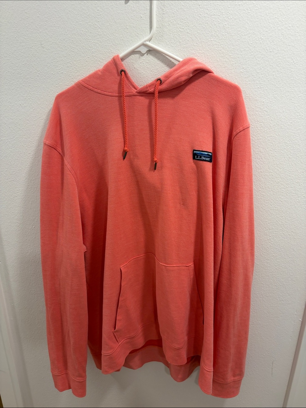 L.L. Bean Men's Coral Pink Pullover Hoodie